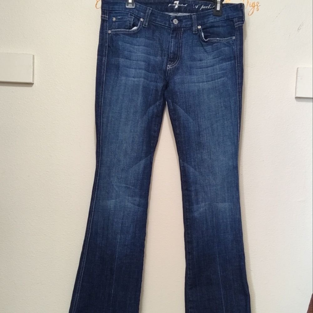 7 For All Mankind A Pocket Deniem straight leg size 31.